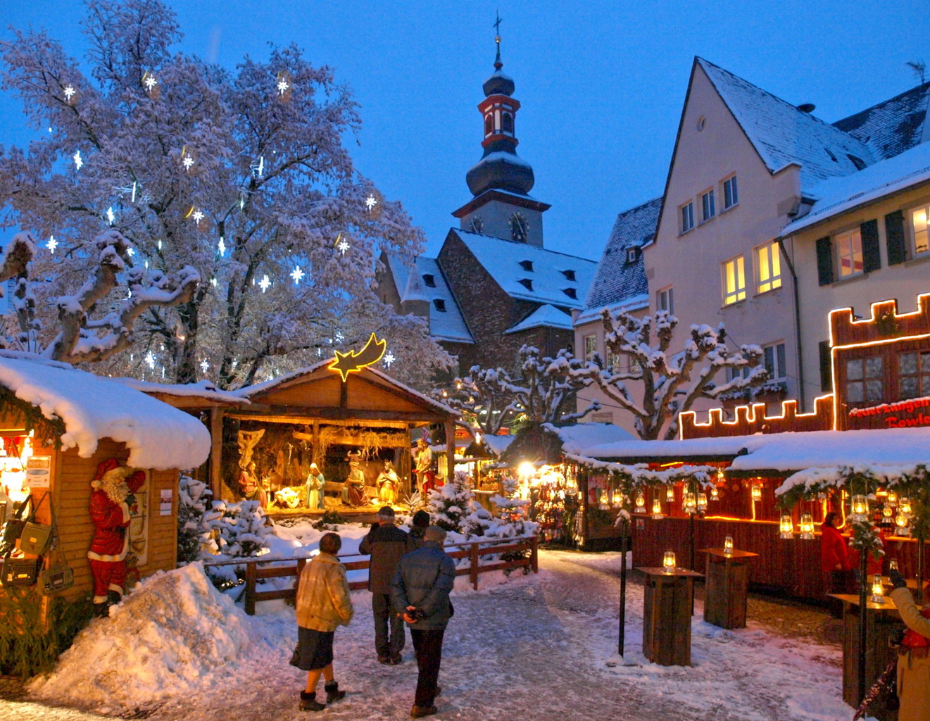 RUDESHEIM MERCADILLO DE NAVIDAD CHRISTMAS MARKET RIN RHINE RIVER CRUISES #ChristmasRiverCruises #ChristmasMarkets #MercadillosDeNavidad #CrucerosNavidad